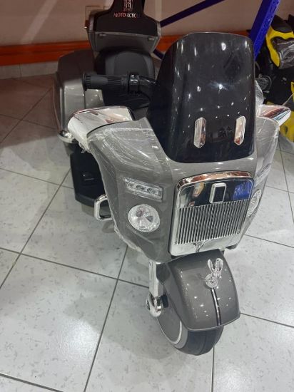 صورة دباب اطفال كهربائي كبير